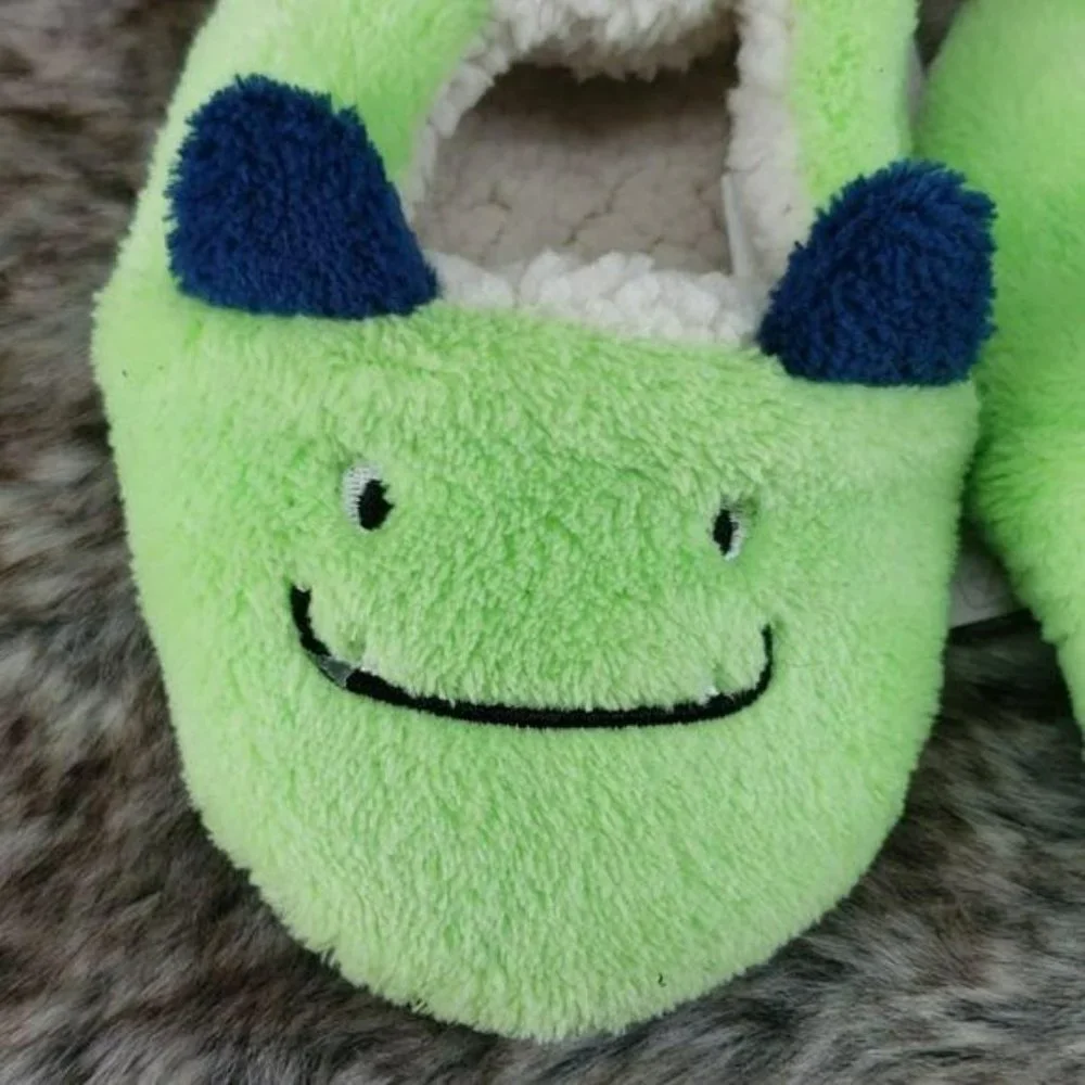 Swiggles Green Monster plush infant‎ Slippers Infant Size 2